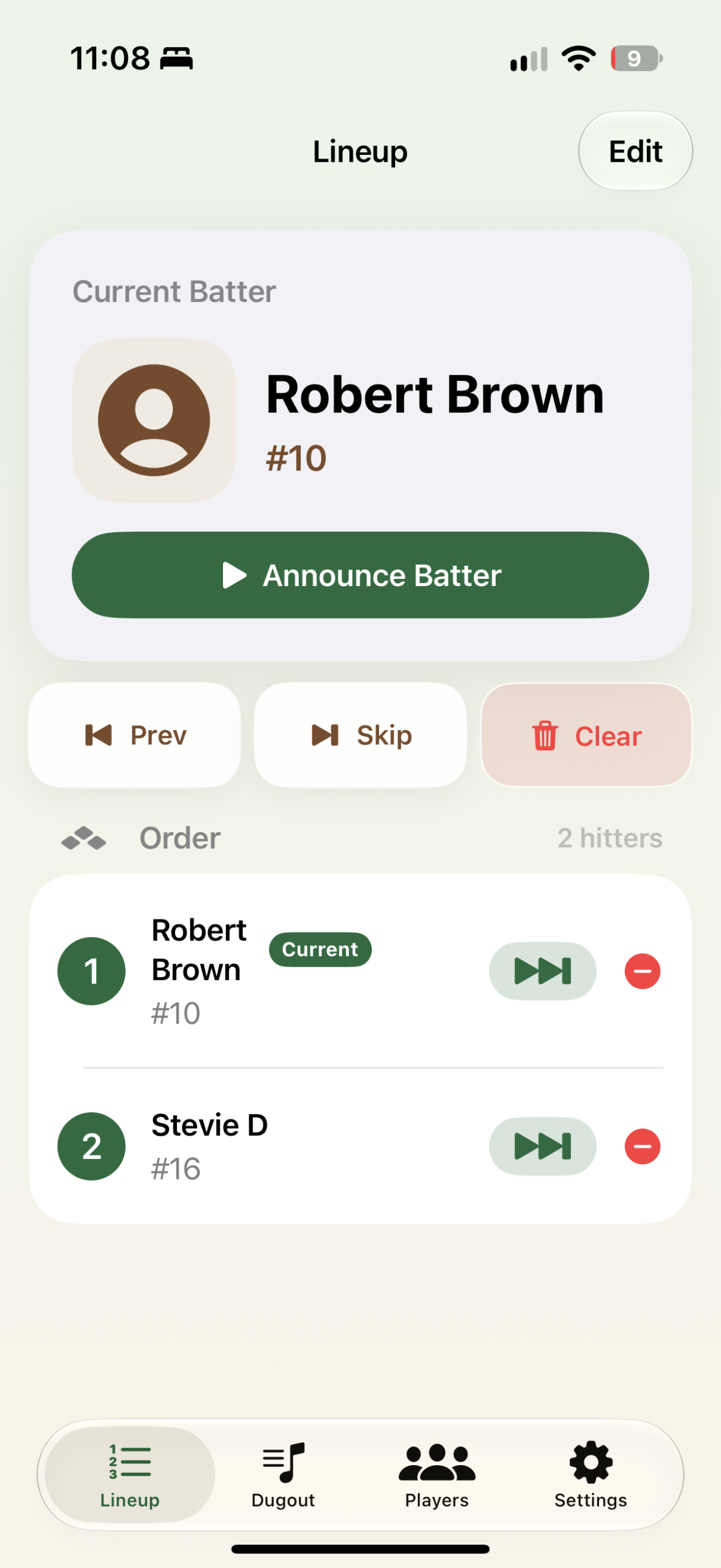 WalkUpJam lineup screen with player introductions and batting order controls